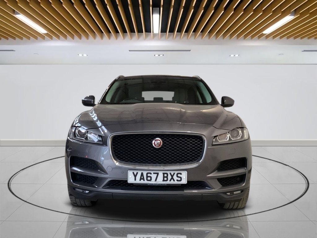 Used Jaguar F-Pace 2018 for sale - 78059566: Photo 2