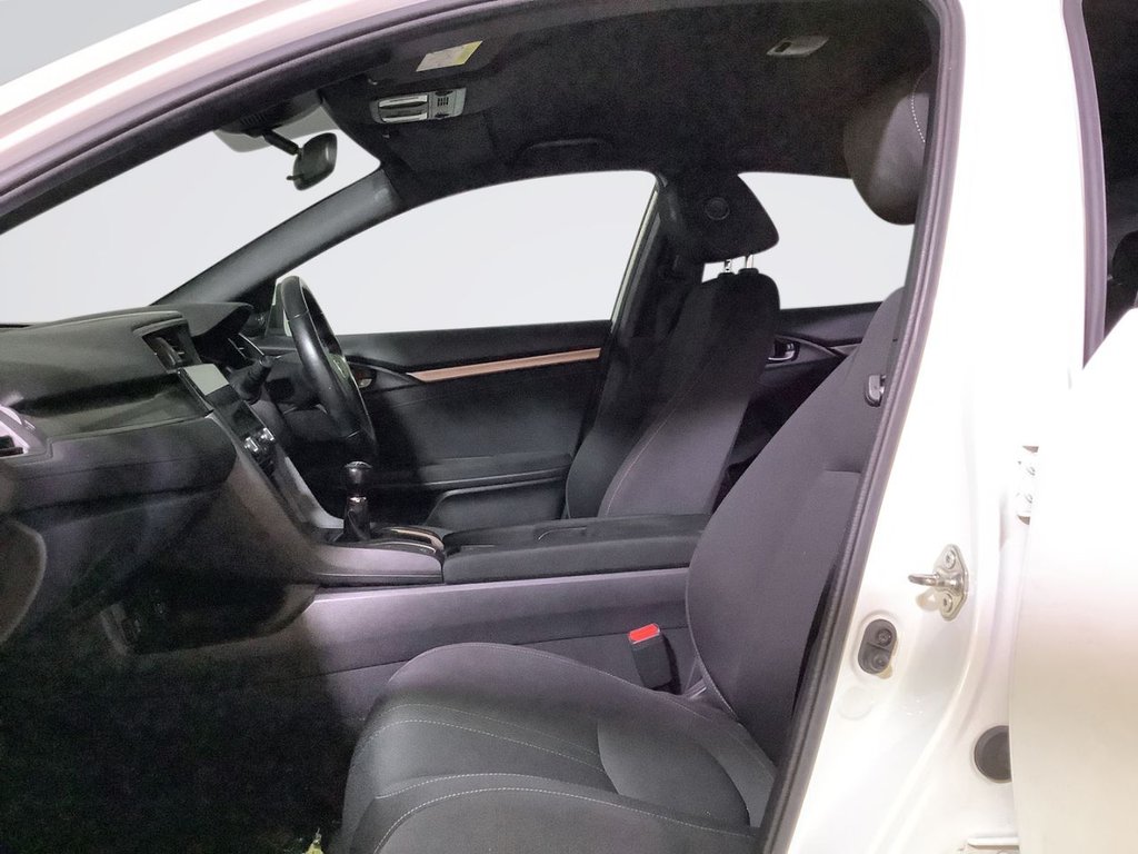 Used Honda Civic 2018 for sale - 76855076: Photo 12