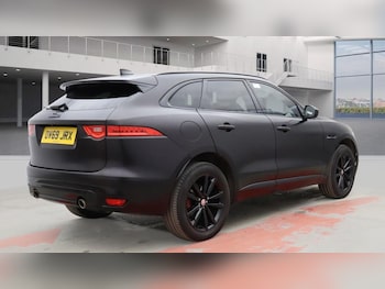 Used Jaguar F-Pace 2019 for sale - 77614197: Photo
