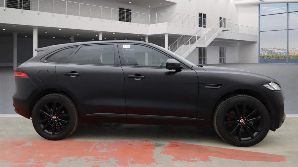 Used Jaguar F-Pace 2019 for sale - 77614197: Photo 5