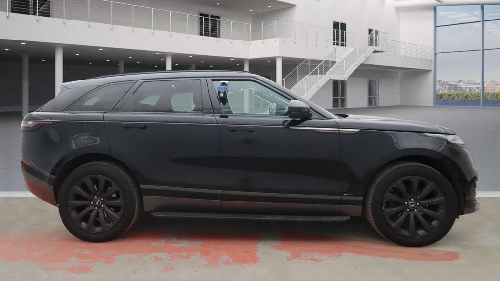 Used Land Rover Range Rover Velar 2020 for sale - 76803755: Photo 3