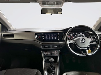 Used Volkswagen Polo 2019 for sale - 78293359: Photo