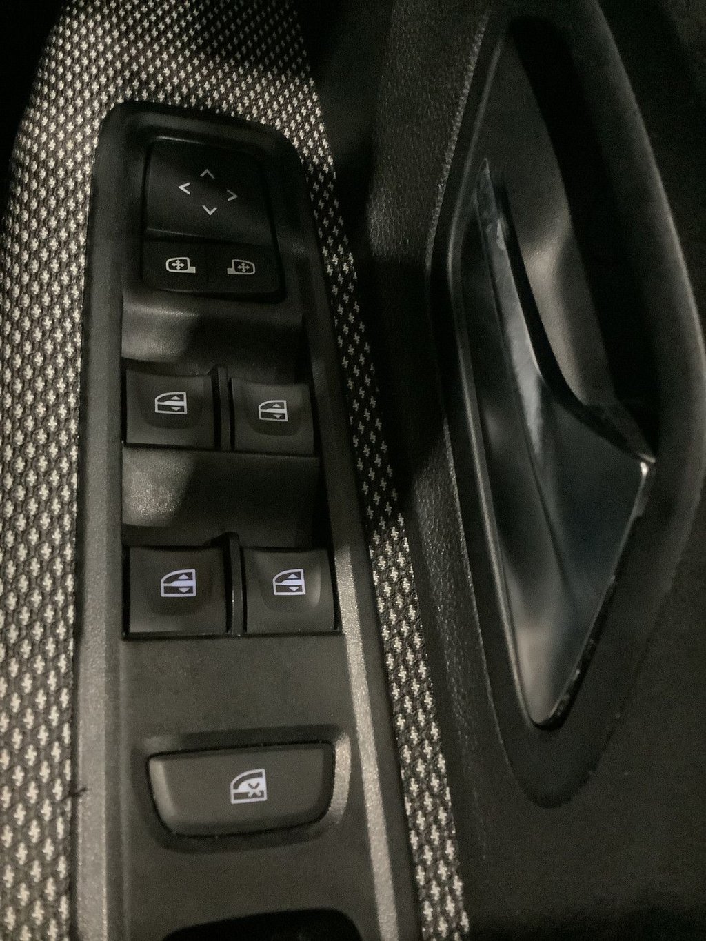 Used Dacia Sandero 2022 for sale - 77919729: Photo 24