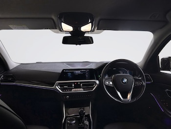 Used BMW 3 Series 2021 for sale - 78936411: Photo