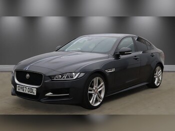 Used Jaguar XE 2017 for sale - 79014037: Photo