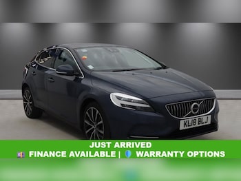 Used Volvo V40 2018 for sale - 78287640: Photo