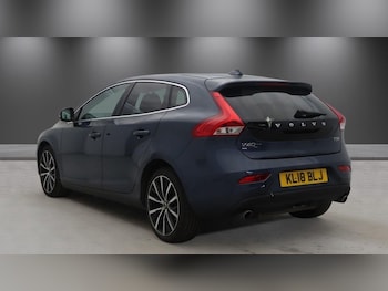 Used Volvo V40 2018 for sale - 78287640: Photo