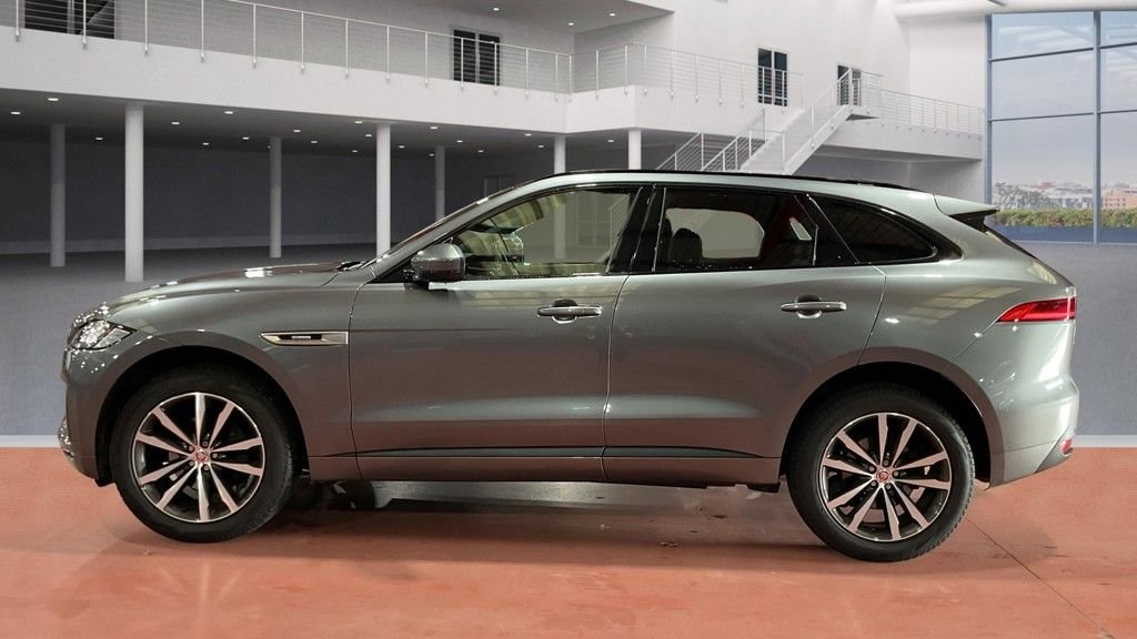 Used Jaguar F-Pace 2017 for sale - 76470403: Photo 6