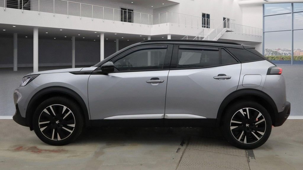 Used Peugeot 2008 2021 for sale - 77256165: Photo 12