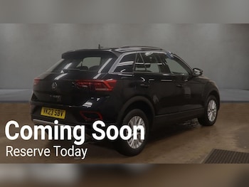 Used Volkswagen T-Roc 2023 for sale - 77673592: Photo