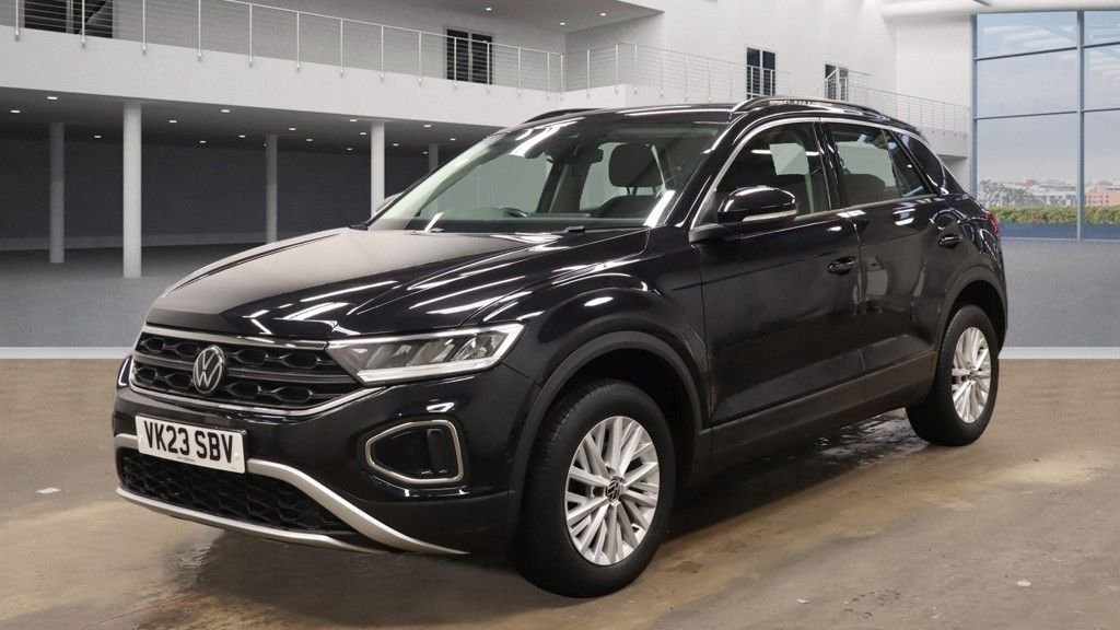 Used Volkswagen T-Roc 2023 for sale - 77673592: Photo 8