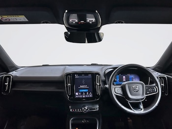 Used Volvo XC40 2023 for sale - 78538277: Photo