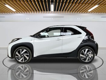 Used Toyota Aygo X 2023 for sale - 78425666: Photo