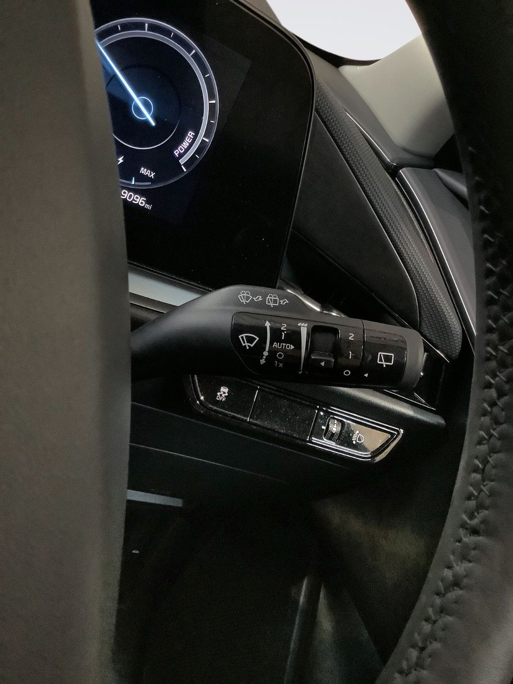 Used Kia Niro 2023 for sale - 77520528: Photo 21