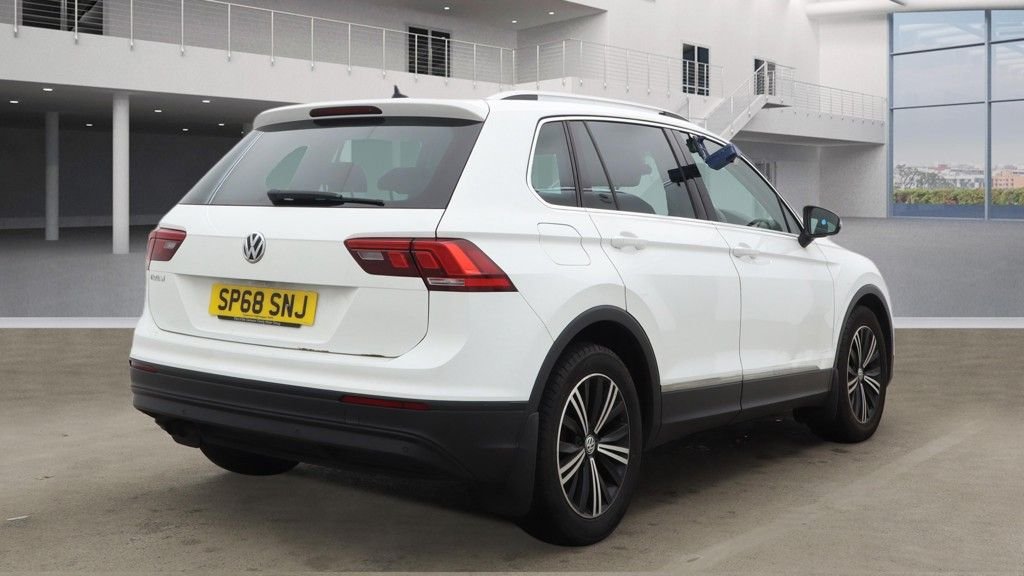 Used Volkswagen Tiguan 2018 for sale - 77534885: Photo 4