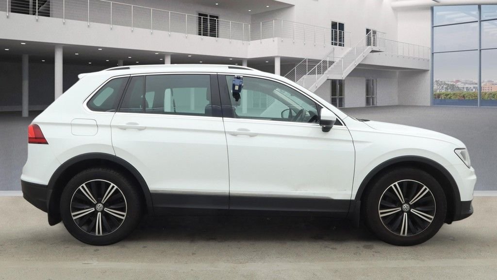 Used Volkswagen Tiguan 2018 for sale - 77534885: Photo 5
