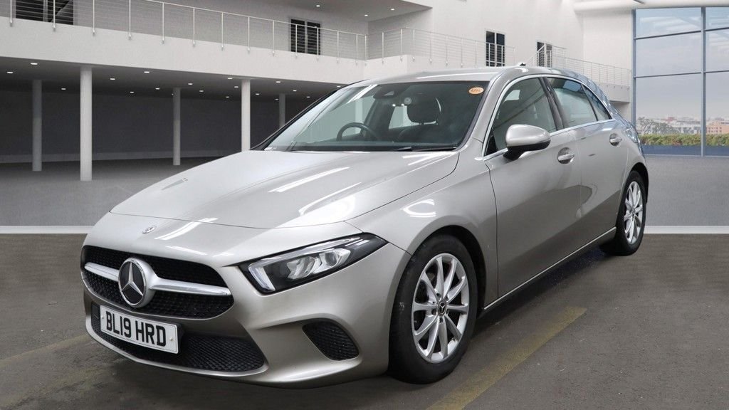 Used Mercedes-Benz A-Class 2019 for sale - 78003220: Photo 2