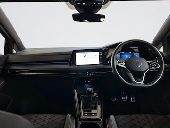 Used Volkswagen Golf 2024 for sale - 79427611: Photo
