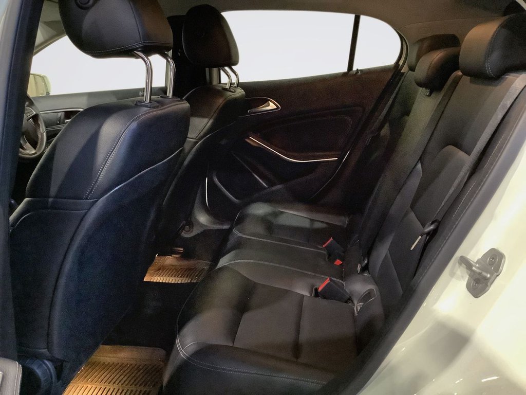 Used Mercedes-Benz GLA 2017 for sale - 77457579: Photo 14