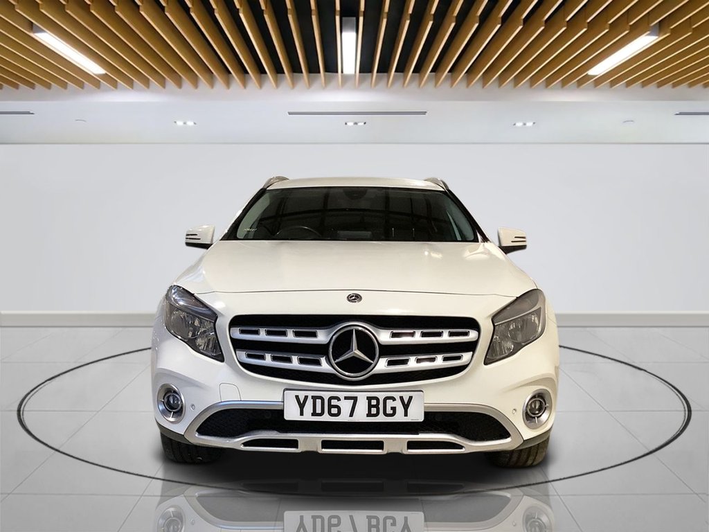 Used Mercedes-Benz GLA 2017 for sale - 77457579: Photo 2