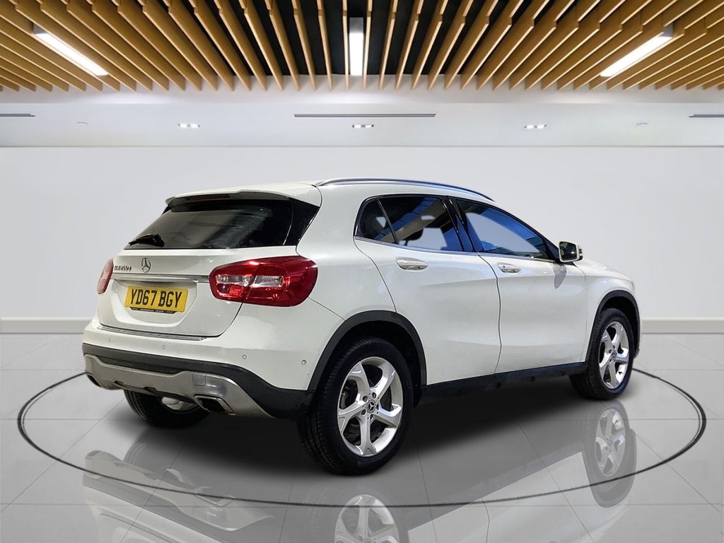 Used Mercedes-Benz GLA 2017 for sale - 77457579: Photo 8