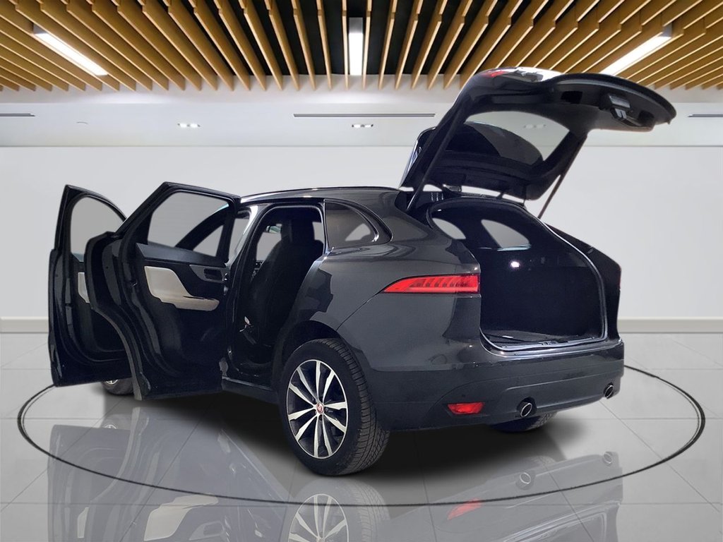 Used Jaguar F-Pace 2018 for sale - 77771045: Photo 10