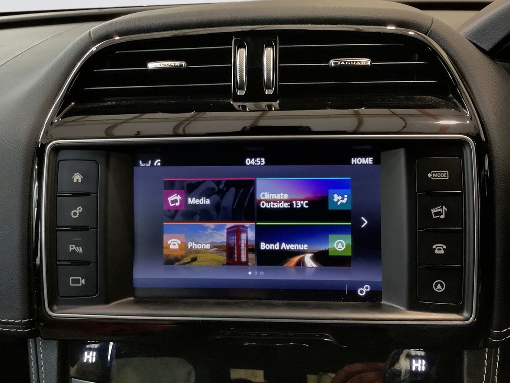 Used Jaguar F-Pace 2018 for sale - 77771045: Photo 21