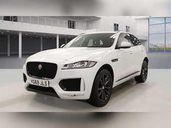 Used Jaguar F-Pace 2019 for sale - 77231992: Photo