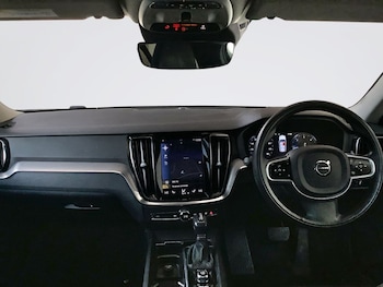 Used Volvo V60 2019 for sale - 77764654: Photo