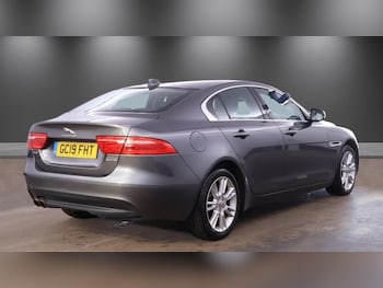 Used Jaguar XE 2019 for sale - 78153965: Photo