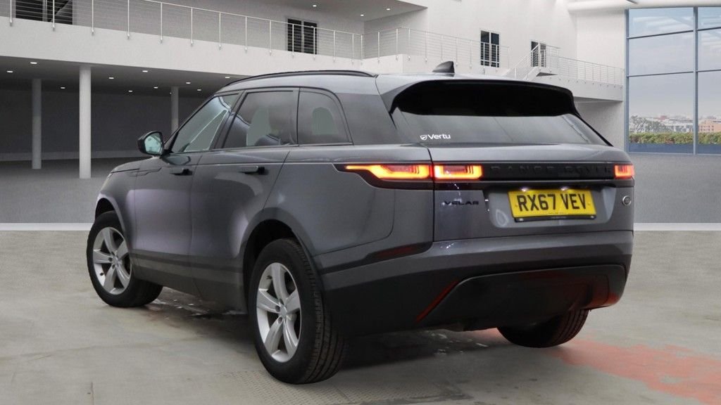 Used Land Rover Range Rover Velar 2017 for sale - 76482453: Photo 3