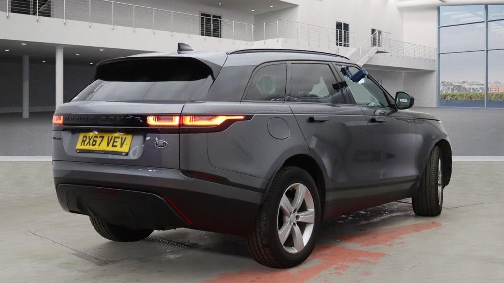 Used Land Rover Range Rover Velar 2017 for sale - 76482453: Photo 4