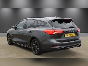 Used Ford Focus 2021 for sale - 79103878: Photo