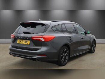 Used Ford Focus 2021 for sale - 79103878: Photo