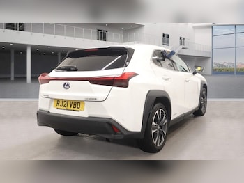 Used Lexus UX 2021 for sale - 76273989: Photo