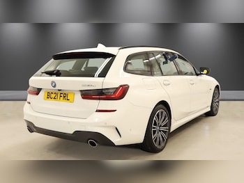 Used BMW 3 Series 2021 for sale - 78463622: Photo