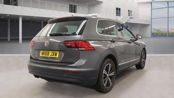 Used Volkswagen Tiguan 2018 for sale - 76286178: Photo 4