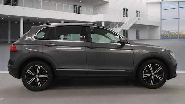 Used Volkswagen Tiguan 2018 for sale - 76286178: Photo 5
