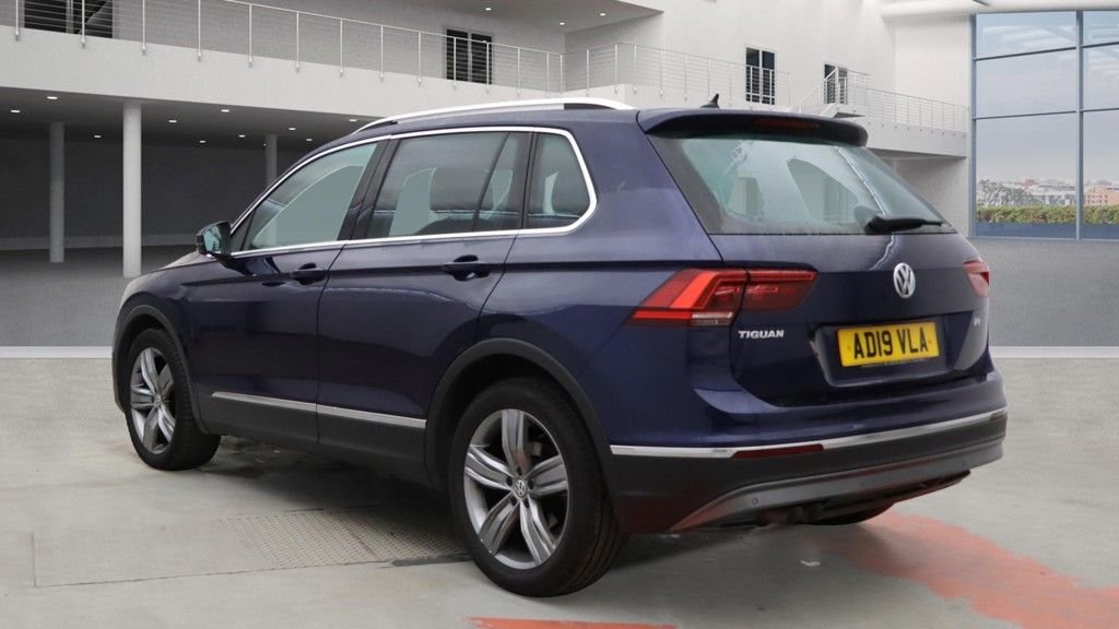 Used Volkswagen Tiguan 2019 for sale - 76396030: Photo 3
