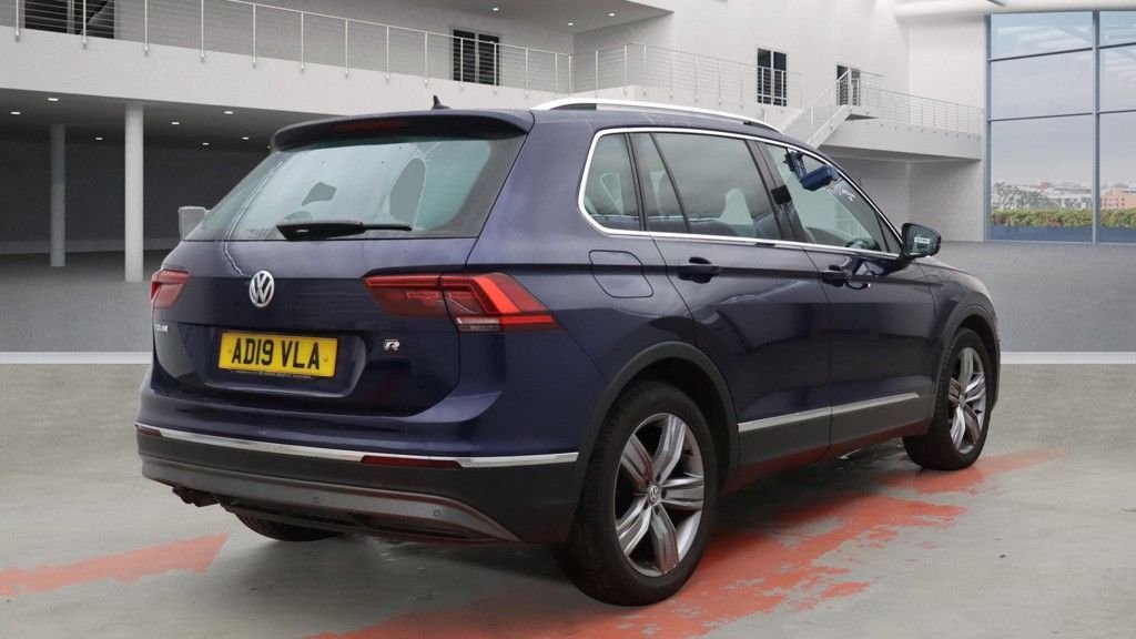 Used Volkswagen Tiguan 2019 for sale - 76396030: Photo 4