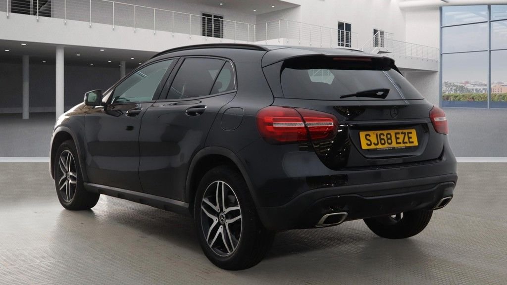 Used Mercedes-Benz GLA 2018 for sale - 77891067: Photo 6