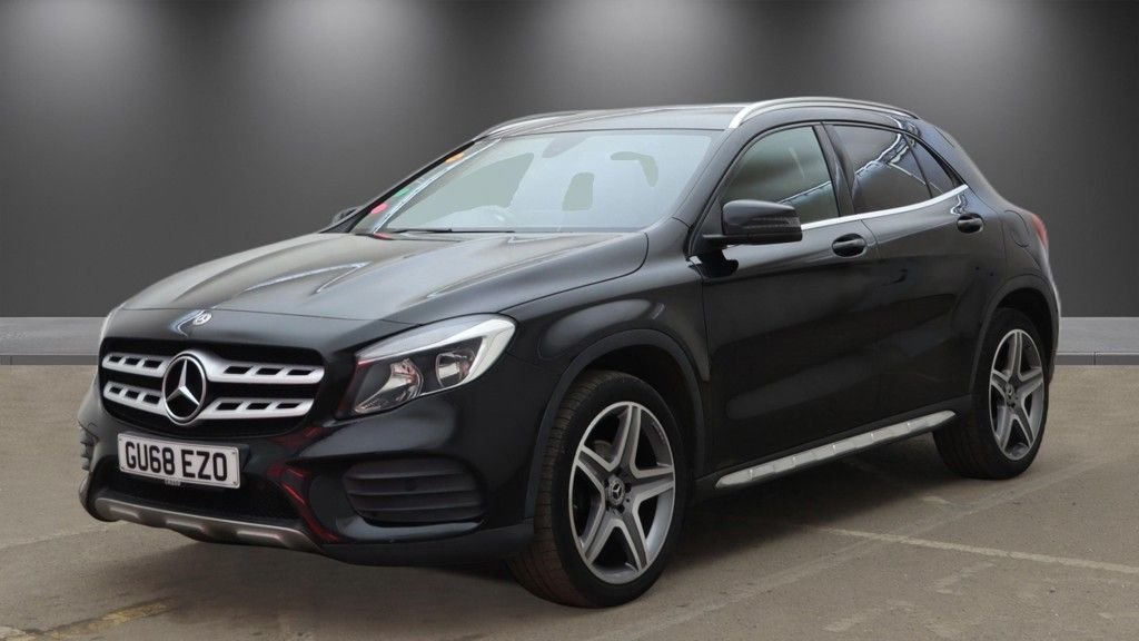 Used Mercedes-Benz GLA 2018 for sale - 78117490: Photo 2