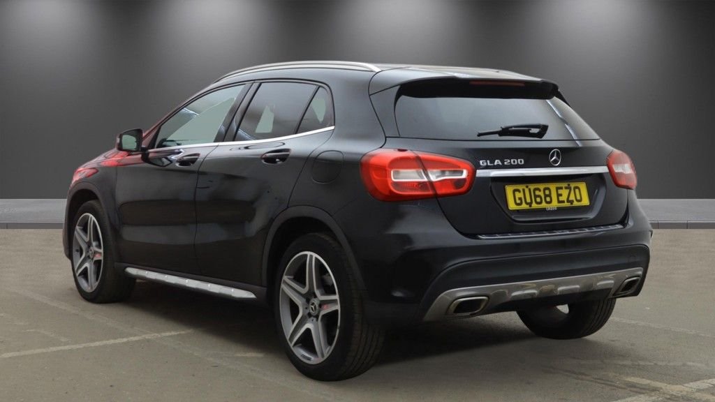 Used Mercedes-Benz GLA 2018 for sale - 78117490: Photo 3