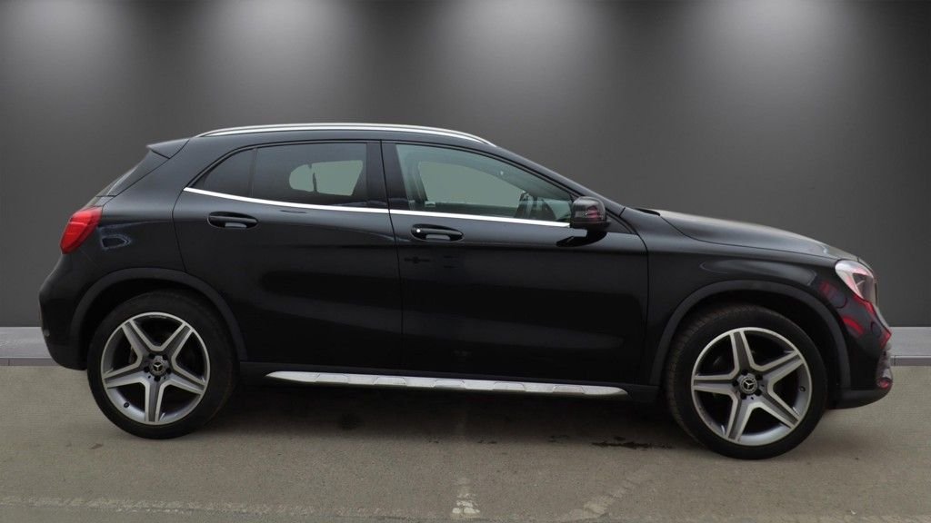 Used Mercedes-Benz GLA 2018 for sale - 78117490: Photo 5