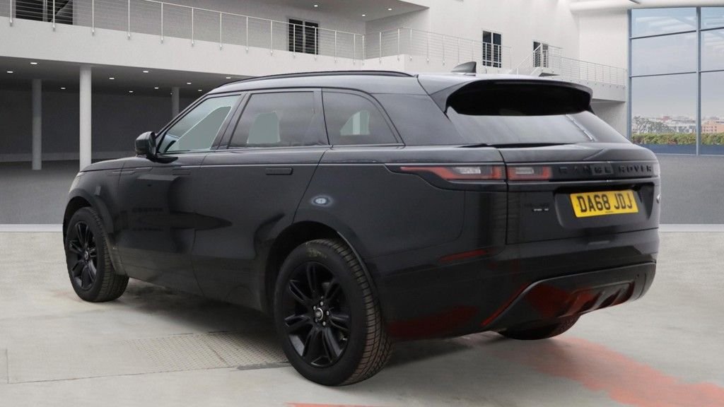 Used Land Rover Range Rover Velar 2018 for sale - 76520581: Photo 3
