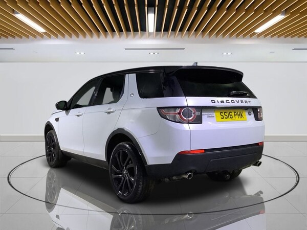 Used Land Rover Discovery Sport 2016 for sale - 76313018: Photo 6