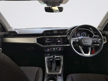 Used Audi Q3 2022 for sale - 79530129: Photo