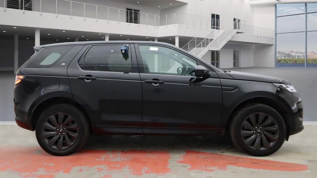 Used Land Rover Discovery Sport 2022 for sale - 77288119: Photo 11