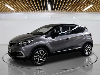 Used Renault Captur 2019 for sale - 79493542: Photo