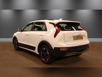 Used Kia Niro 2023 for sale - 79245046: Photo